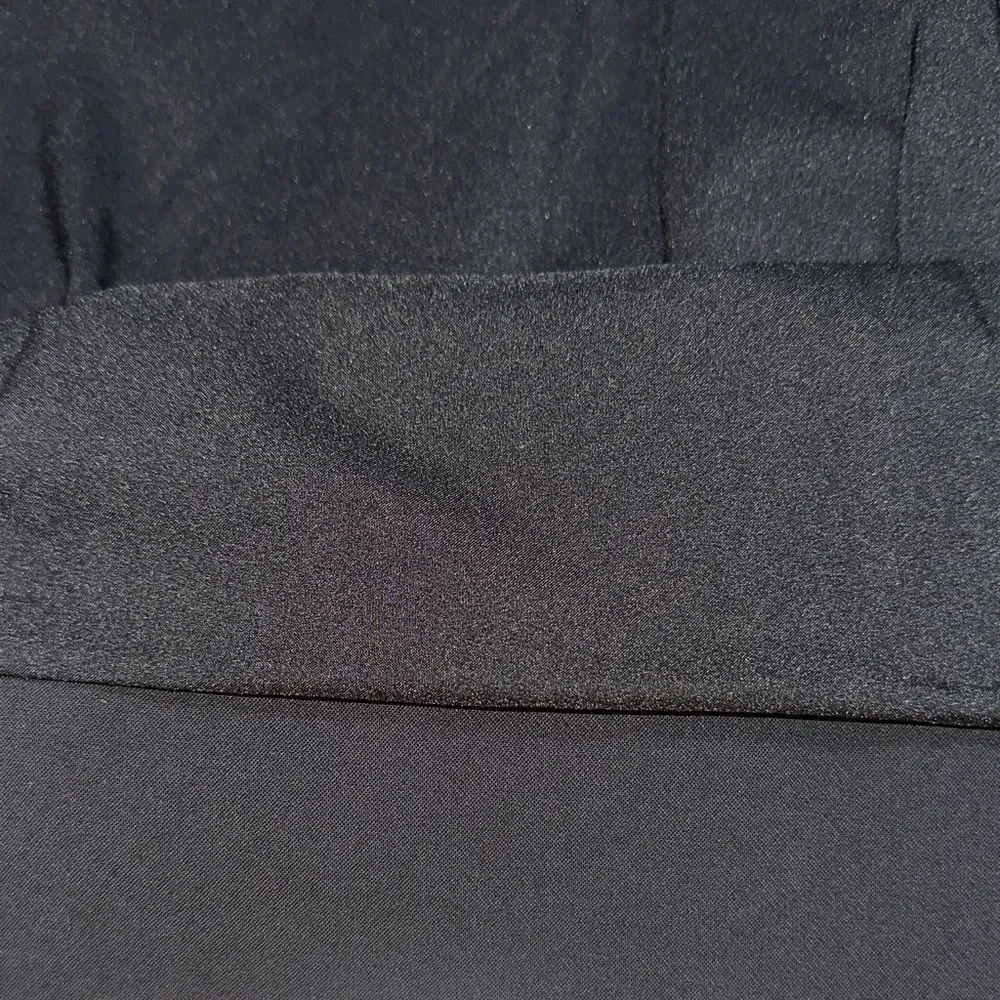 WHBM Black Pleated Skirt Size 00
